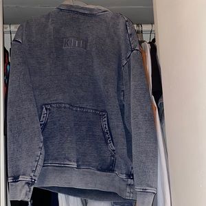 Kith Long sleeve sweater.